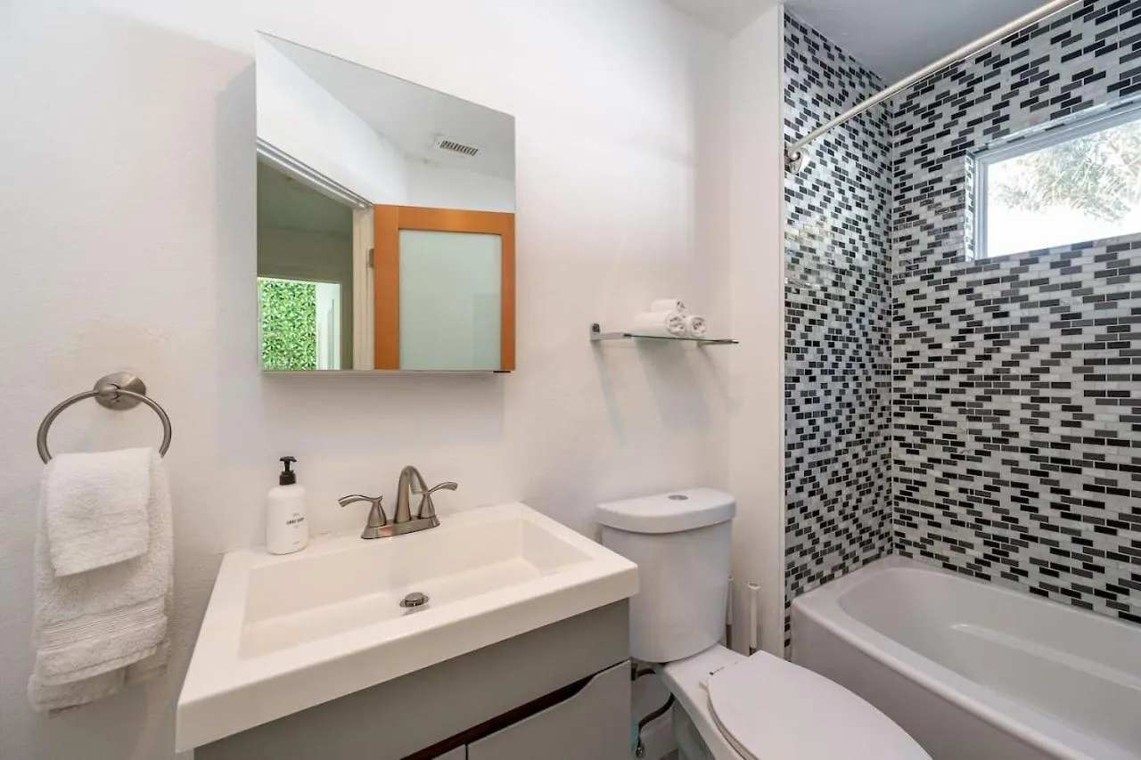 Holiday home Villa Mosaic Vibrant Palm Springs Retreat