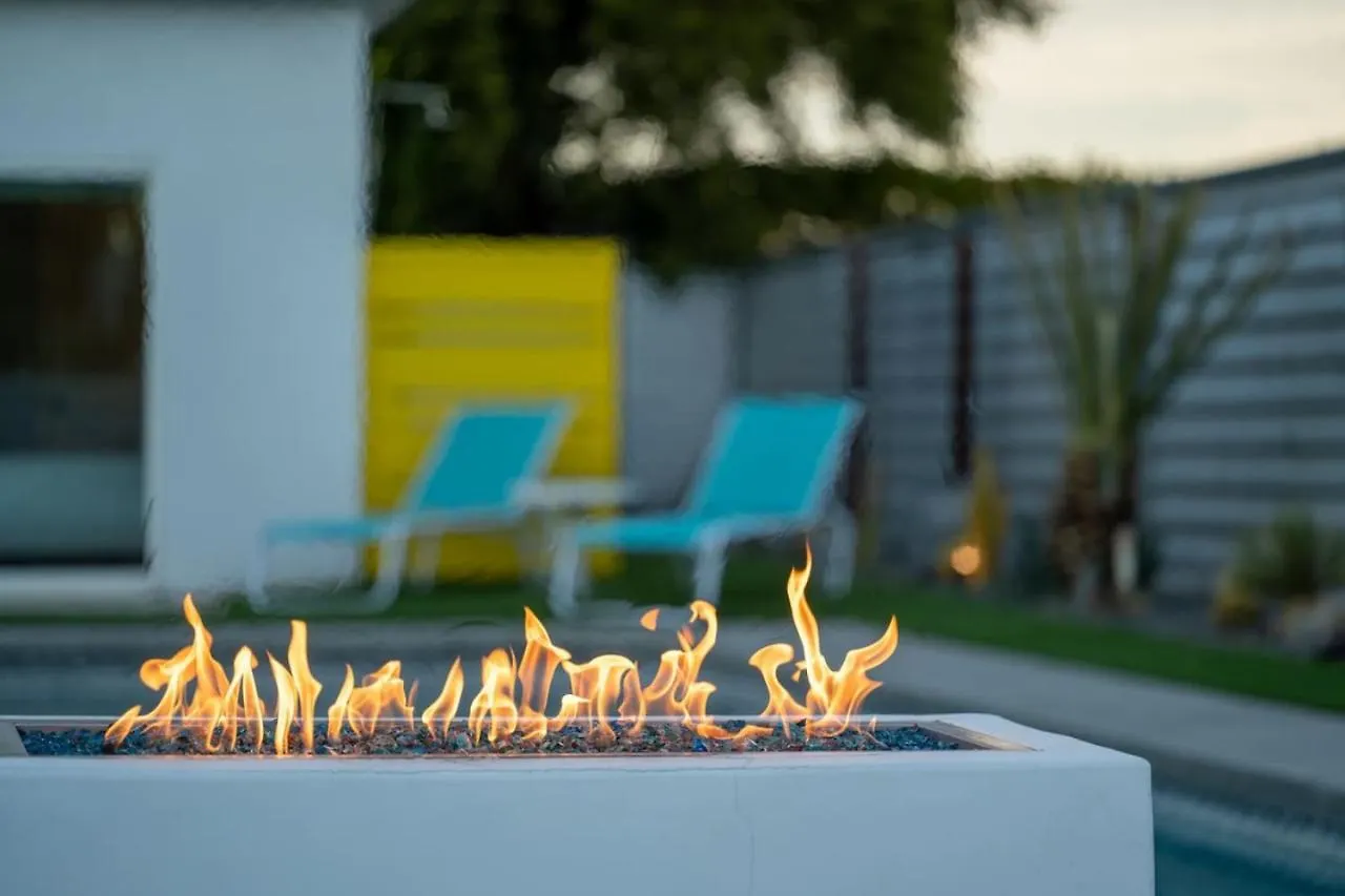 Villa Mosaic Vibrant Palm Springs Retreat United States